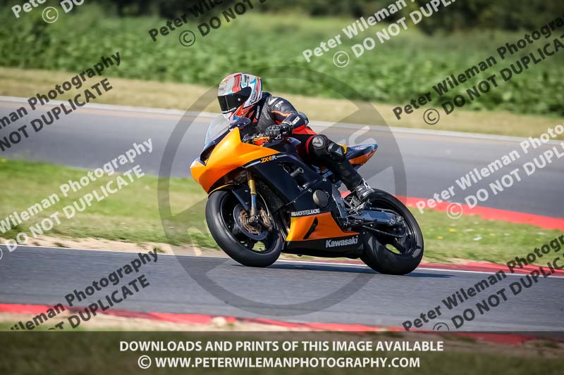 enduro digital images;event digital images;eventdigitalimages;no limits trackdays;peter wileman photography;racing digital images;snetterton;snetterton no limits trackday;snetterton photographs;snetterton trackday photographs;trackday digital images;trackday photos